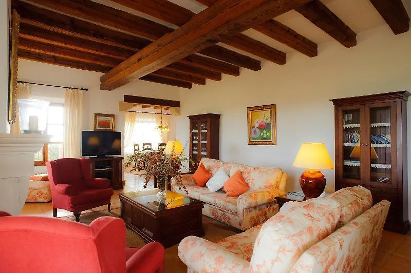 Penya Redonda Villa Santanyi